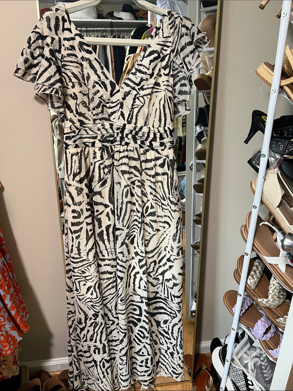 Banana Republic Black and Cream Zebra-Print V-Neck Maxi Dress